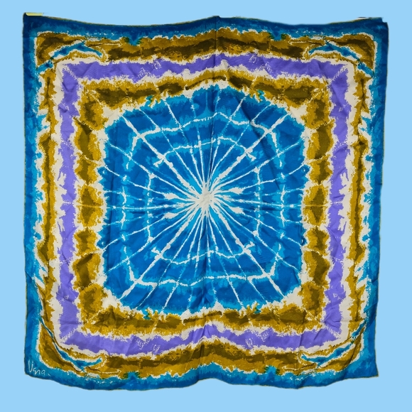 VERA Accessories - Vintage Scarves by VERA silk handrolled scarf